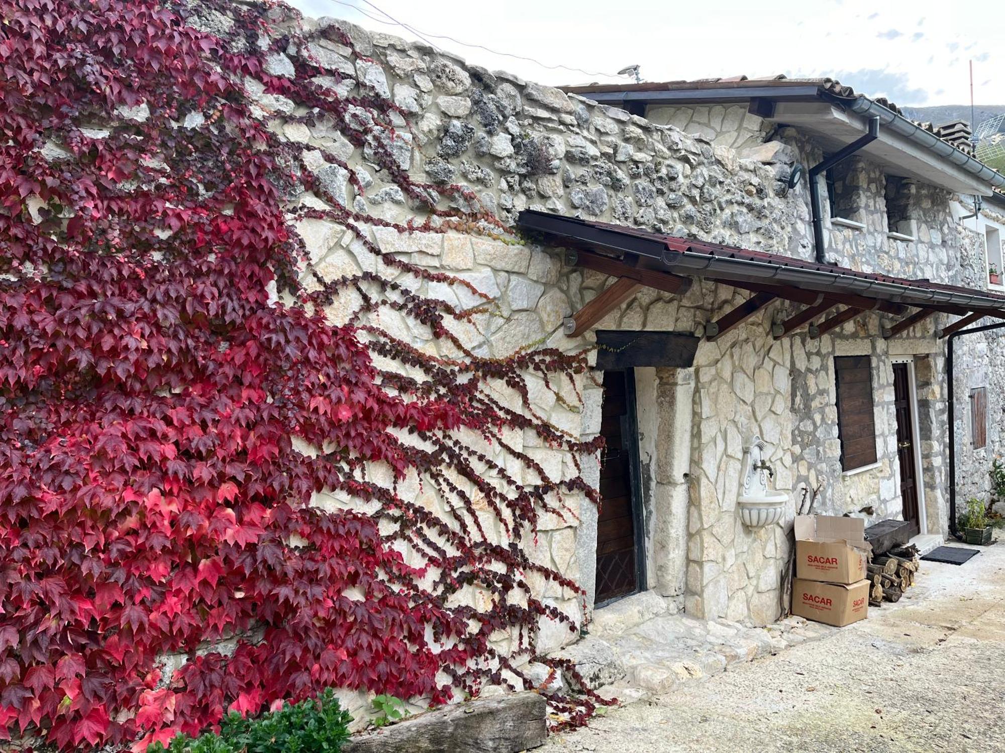Villa Casa Mupi Sant'Eufemia a Maiella Esterno foto